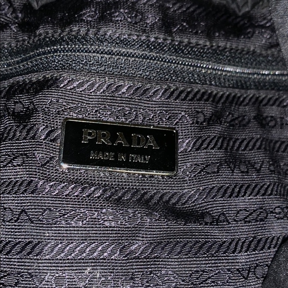 Prada backpack - Picture 3 of 5